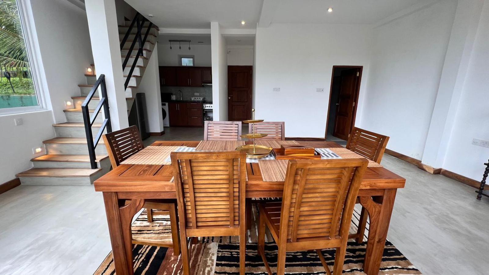 Colonial Residence Kandy Villa Buitenkant foto