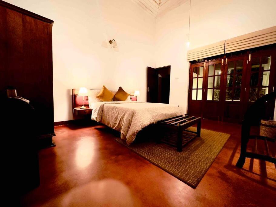 Colonial Residence Kandy Villa Buitenkant foto